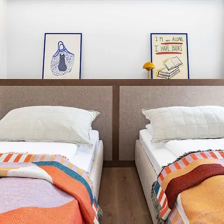 Silk House 2bd Apt, By Cohost דירה