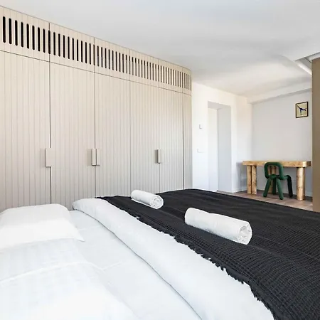 Silk House 2bd Apt, By Cohost Apartment