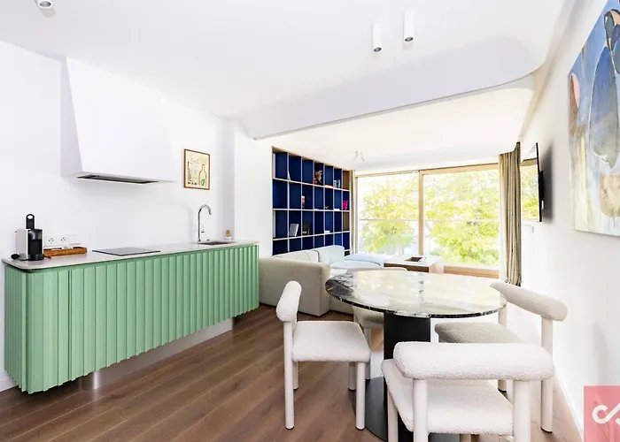 Silk House 2bd Apt, By Cohost