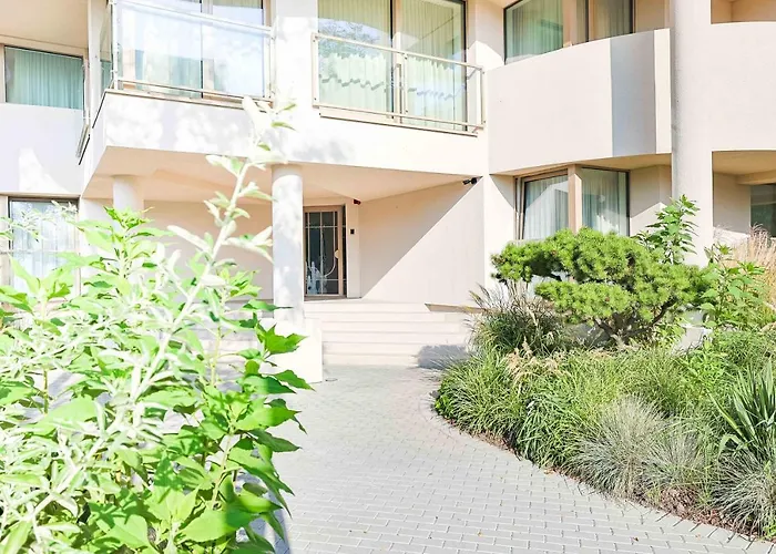 Silk House 2bd Apt, By Cohost *